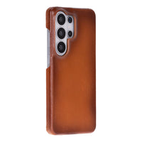 Premium Samsung Galaxy S26 Ultra leather phone case with a slim, elegant design and soft suede interior for added
protection. This ultra-thin, durable cover supports wireless charging and features raised edges to protect the camera
and screen. A stylish and functional handmade phone case perfect for everyday use.