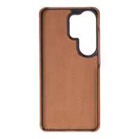Premium Samsung Galaxy S26 Ultra leather phone case with a slim, elegant design and soft suede interior for added
protection. This ultra-thin, durable cover supports wireless charging and features raised edges to protect the camera
and screen. A stylish and functional handmade phone case perfect for everyday use.