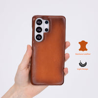 Premium Samsung Galaxy S26 Ultra leather phone case with a slim, elegant design and soft suede interior for added
protection. This ultra-thin, durable cover supports wireless charging and features raised edges to protect the camera
and screen. A stylish and functional handmade phone case perfect for everyday use.