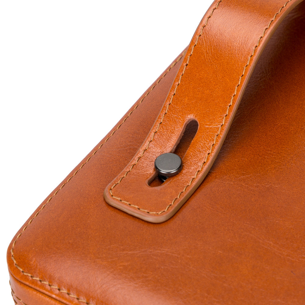 Luca Leather