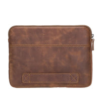 Sleek genuine leather slim laptop bag designed for 12–16" laptops and tablets, featuring a soft suede interior to protect
against scratches. Lightweight yet durable, it offers stylish over-the-shoulder carrying for work, school, or travel.
Perfect for professionals seeking elegance and functionality.