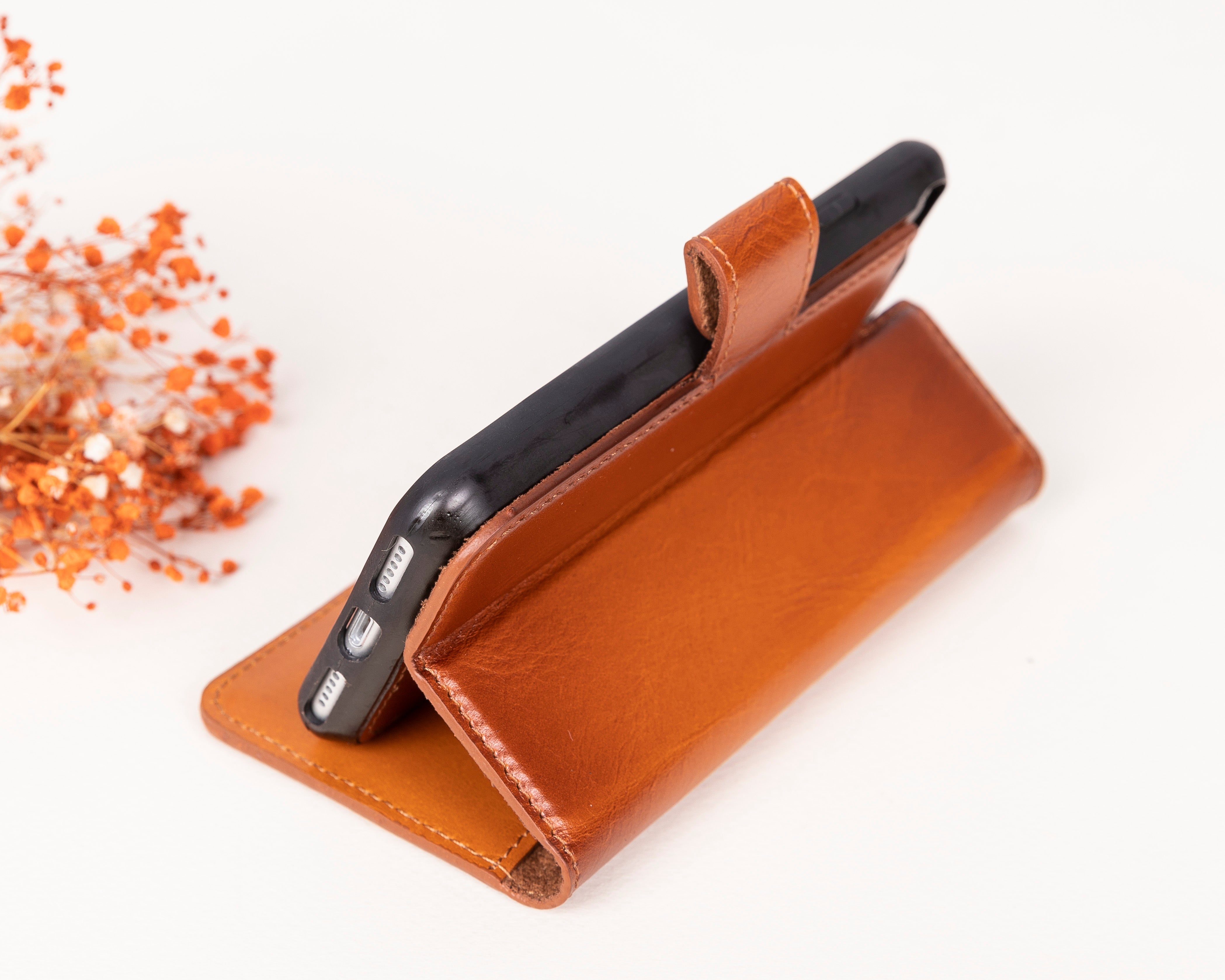 Luca Leather